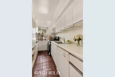 113 E 81st Street, New York City, NY 10028 - Photo 6