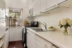 113 E 81st St, New York City, NY 10028 - Photo 6