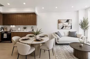 371 Hawthorne St, New York City, NY 11225 - Photo 2