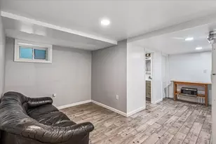 68-37 Nansen St, New York City, NY 11375 - Photo 26