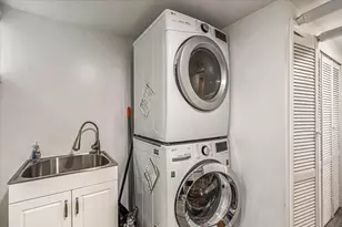 68-37 Nansen St, New York City, NY 11375 - Photo 30
