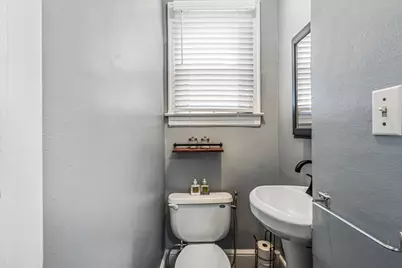 68-37 Nansen Street, New York City, NY 11375 - Photo 16
