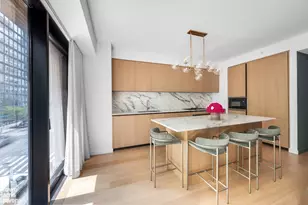 139 E 23rd St, New York City, NY 10010 - Photo 2