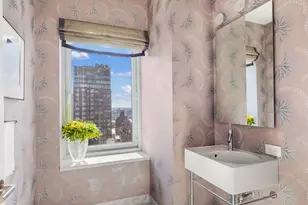 310 E 53rd St, New York City, NY 10022 - Photo 6