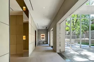 310 E 53rd St, New York City, NY 10022 - Photo 14