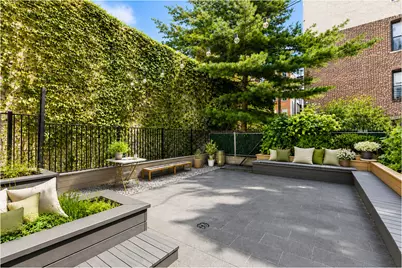 149 Huron Street #1A, New York City, NY 11222 - Photo 8