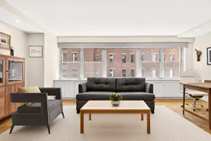 15 W 72nd St, New York City, NY 10023 - Photo 2