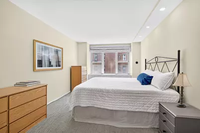 15 W 72nd Street #8E, New York City, NY 10023 - Photo 6