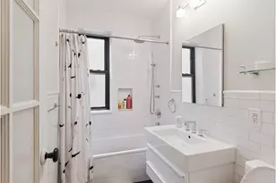 149 Clinton Ave, New York City, NY 11205 - Photo 6