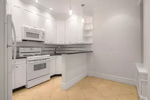 76 W 86th St, New York City, NY 10024 - Photo 2