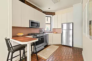 313 E 56th St, New York City, NY 10022 - Photo 4
