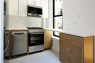 319 W 18th St, New York City, NY 10011 - Photo 6