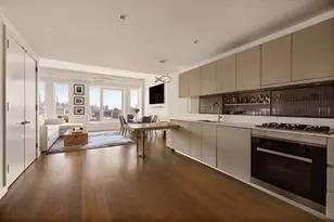 202 Broome St, New York, NY 10002 - Photo 4