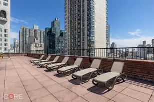 241 E 76th St, New York City, NY 10021 - Photo 20