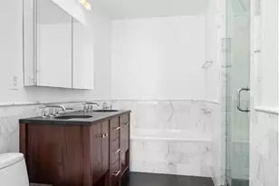 454 W 54th St, New York City, NY 10019 - Photo 4