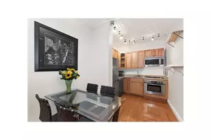 16 W 16th St, New York City, NY 10011 - Photo 2