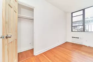 400 W 45th St, New York City, NY 10036 - Photo 8