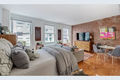 350 W 14th Street #4G, New York City, NY 10014 - Photo 1