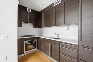 464 W 44th St, New York, NY 10036 - Photo 8