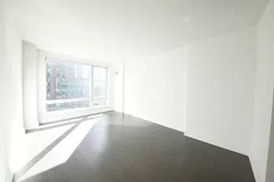 555 10th Ave, New York, NY 10018 - Photo 1