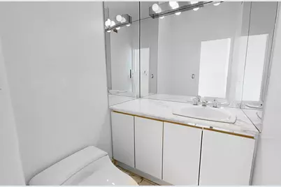 167 E 61st Street #21E, New York, NY 10065 - Photo 10