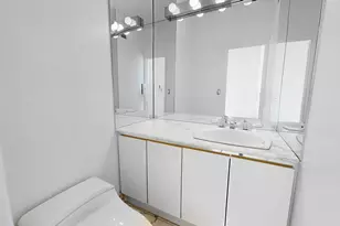 167 E 61st St, New York, NY 10065 - Photo 10