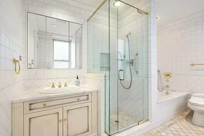 1040 Fifth Avenue #3A, New York, NY 10028 - Photo 16