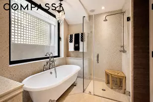 4 E 82nd St, New York City, NY 10028 - Photo 12