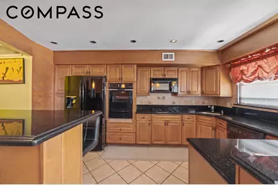 2236 Ralph Avenue, New York City, NY 11234 - Photo 6