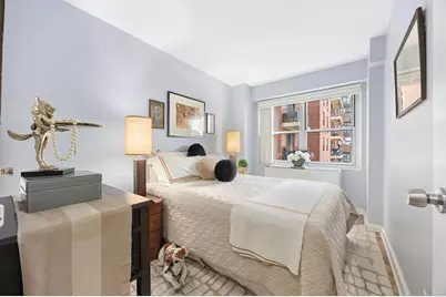 250 E 87th Street #8-D, New York City, NY 10128 - Photo 6