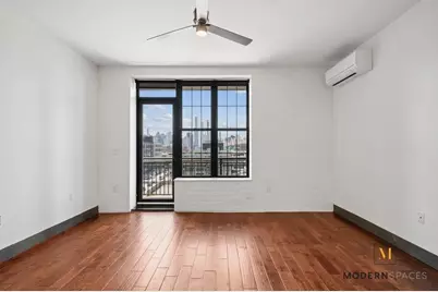 42-60 Crescent Street #7-E, New York City, NY 11101 - Photo 2