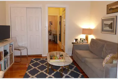 330 E 76th Street #3E, New York, NY 10021 - Photo 2