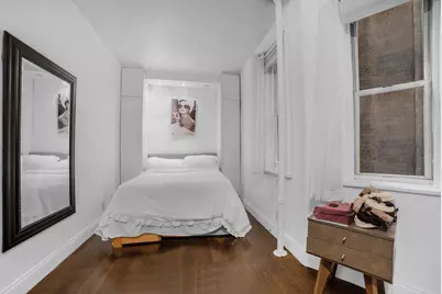 317 E 73rd Street #4RW, New York, NY 10021 - Photo 4