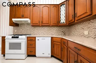 2325 E 26th St, New York City, NY 11229 - Photo 12