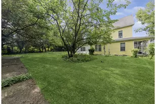 2138 Reeds Mill Ln, Bronx, NY 10475 - Photo 2