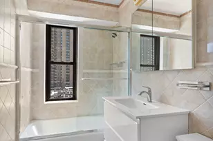 399 E 72nd St, New York City, NY 10021 - Photo 10