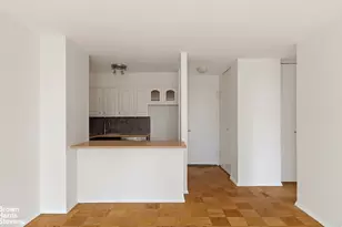 340 E 93rd St, New York, NY 10128 - Photo 2