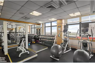 340 E 93rd Street #22J, New York, NY 10128 - Photo 8