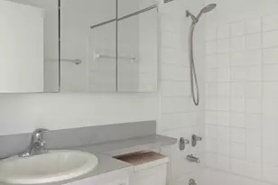 340 E 93rd St, New York, NY 10128 - Photo 6