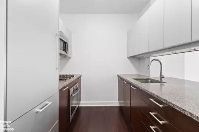 100 Riverside Boulevard #5B, New York City, NY 10069 - Photo 6