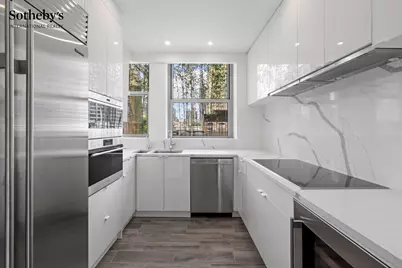 350 E 82nd Street #7X, New York, NY 10028 - Photo 4
