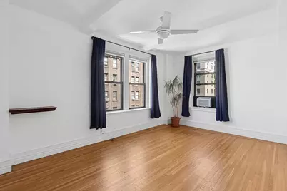 235 W End Avenue #11-G, New York City, NY 10023 - Photo 2