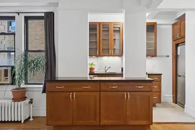 235 W End Avenue #11-G, New York City, NY 10023 - Photo 6