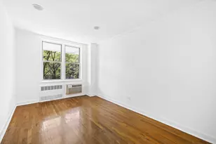 415 Argyle Rd, New York City, NY 11218 - Photo 16