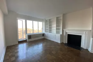 40 Central Park S, New York City, NY 10019 - Photo 4