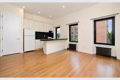 200 E 35th Street #5, New York, NY 10016 - Photo 2