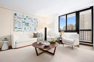 250 E 40th St, New York City, NY 10016 - Photo 2
