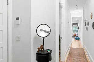 210 W 21st St, New York City, NY 10011 - Photo 8