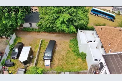 3020 Richmond Terrace, New York, NY 10303 - Photo 16