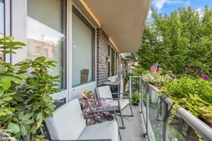 5-49 Borden Ave, New York City, NY 11101 - Photo 26